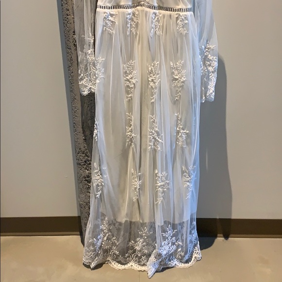 Dress - Picture 3 of 7